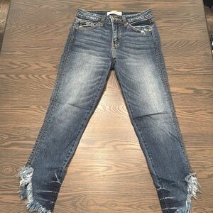KanCan Medium Wash Jeans
3/25
Like New